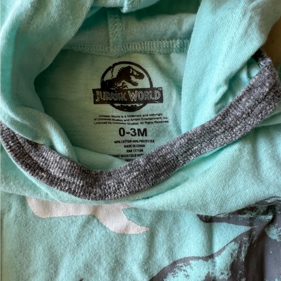 Jurassic Park Baby Outfit - Picture 2 of 2